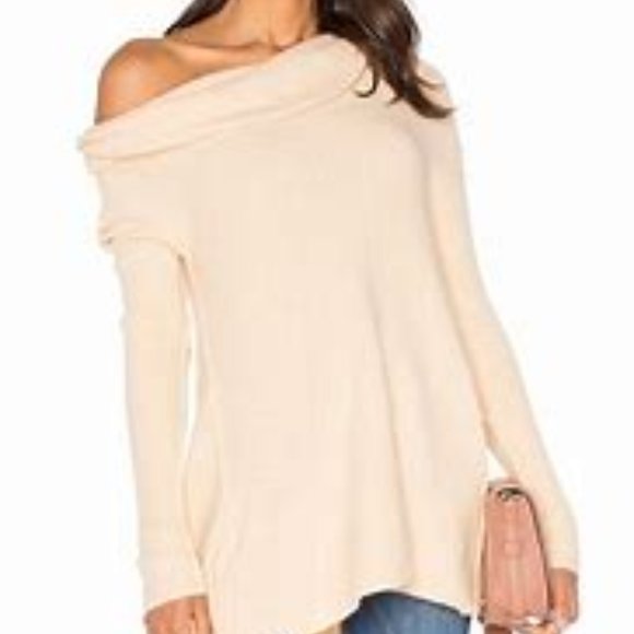 Free People Sweaters - FREE PEOPLE Strawberry Fields Sweater